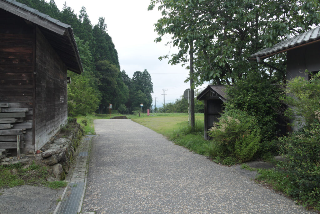 馬籠宿の先