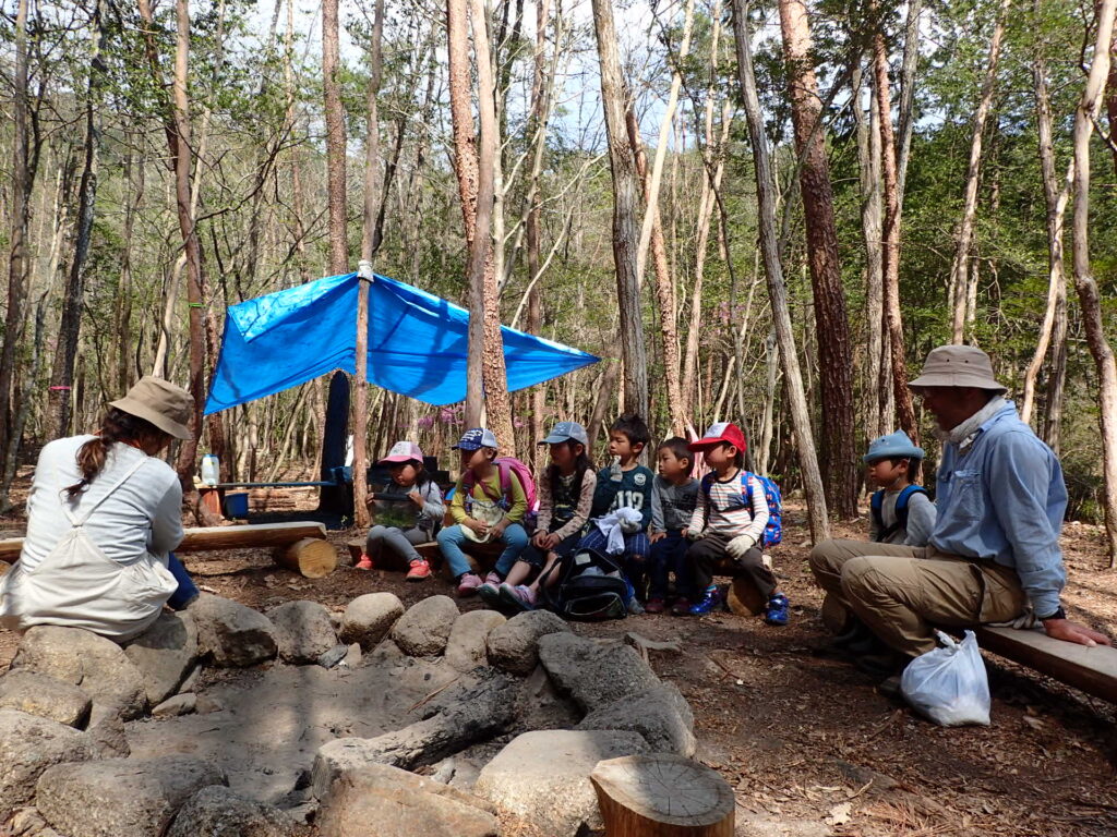 森のようちえんくりくり